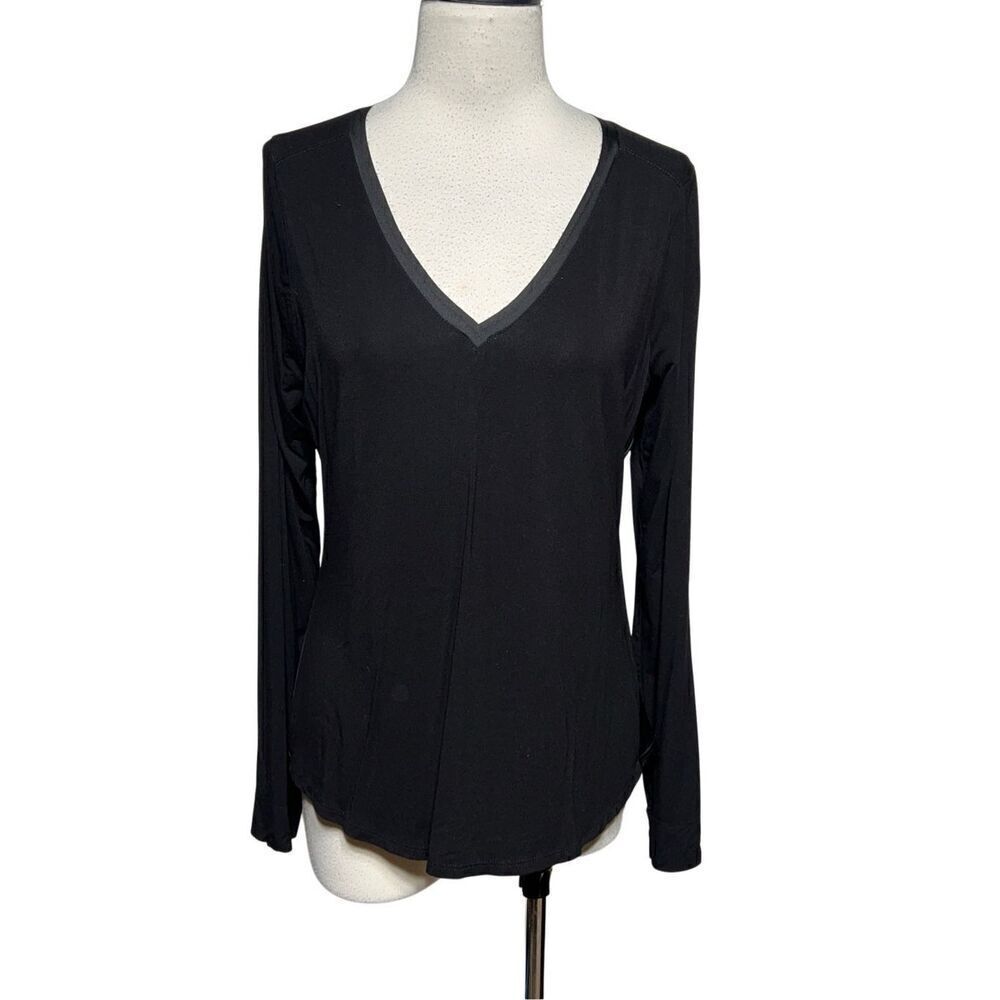 White House Black Market Long Sleeve Knit V-neck Pullover Top Size Small